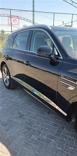 جێنسس GV80